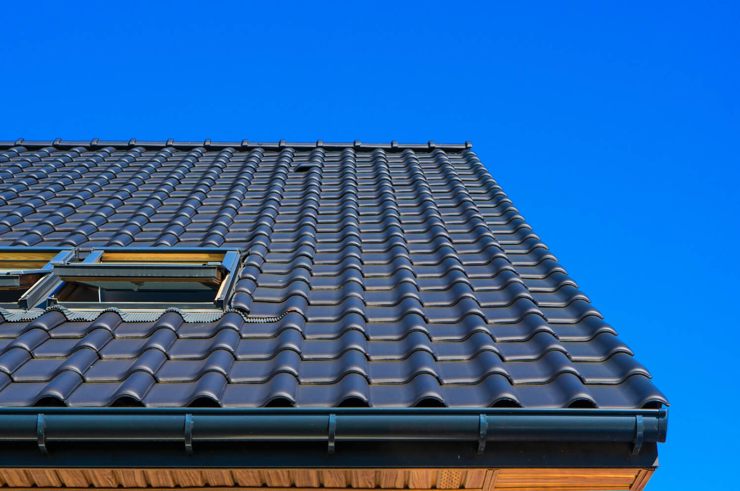 FLAT & LOW-SLOPE ROOFING SYSTEMS image