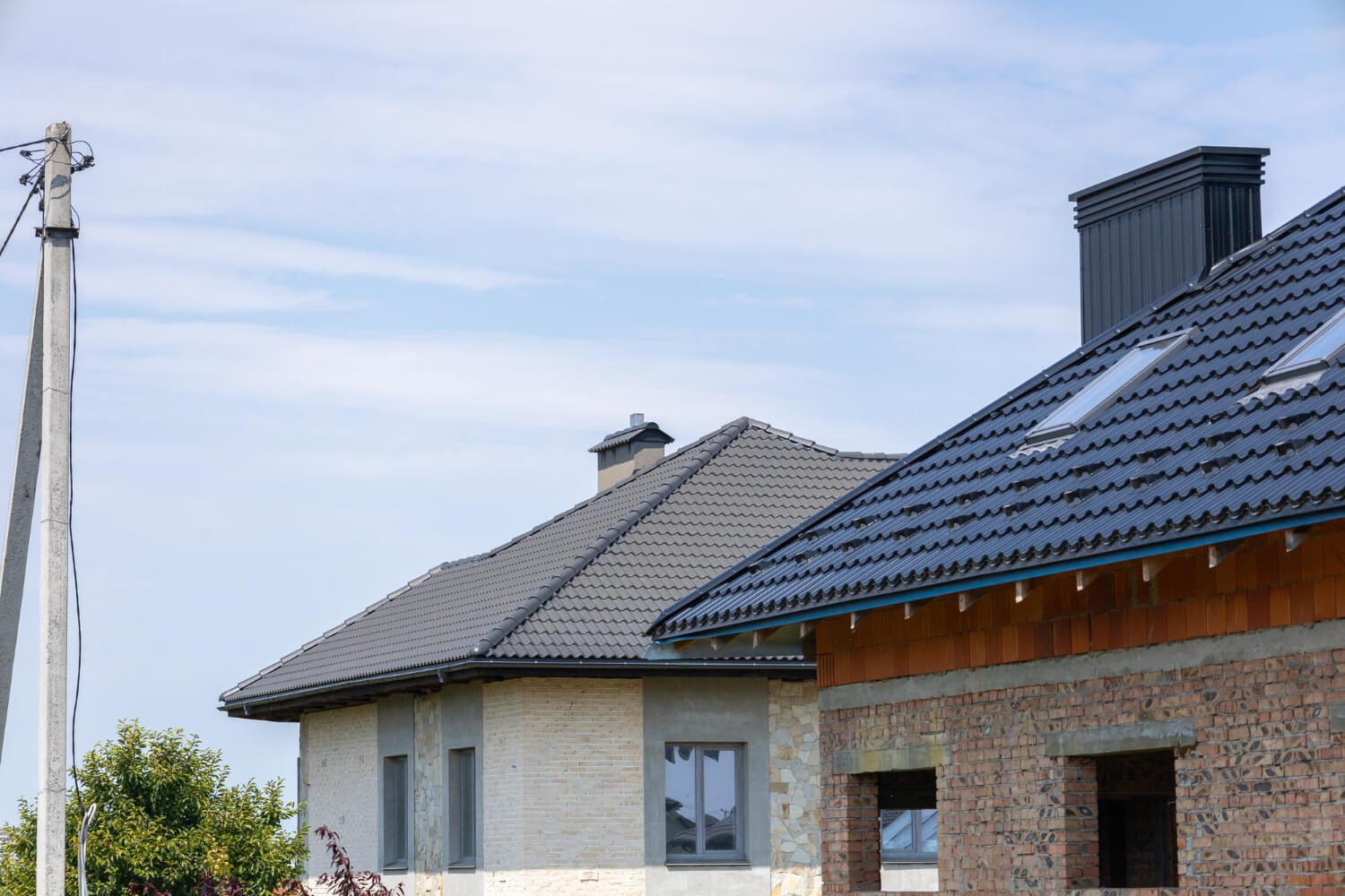 residential roof repair section image